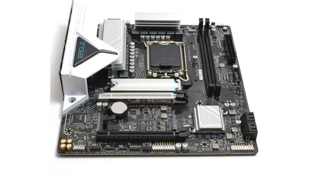 GIGABYTE 
