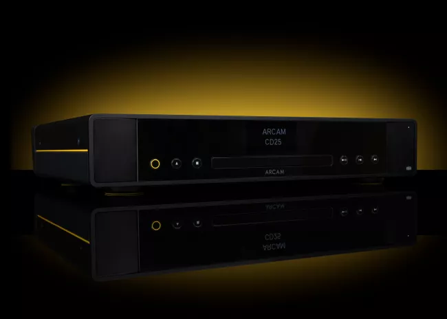Černý CD přehrávač Arcam CD25