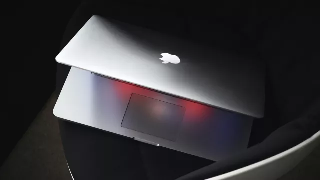 Apple MacBook Pro Unsplash