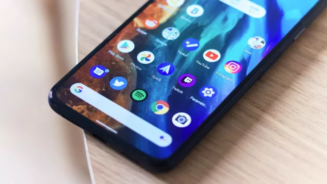 Nová funkce v Androidu: nikdo už nebude moci šmírovat vaše zprávy