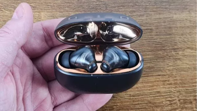 Creative Aurvana Ace 2