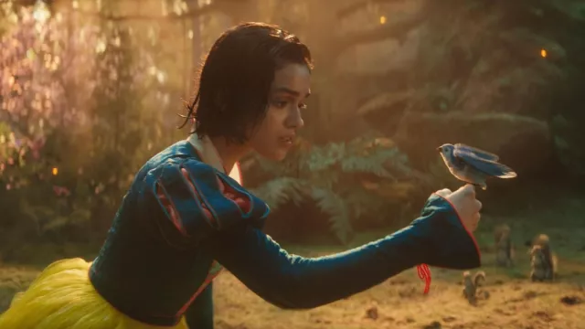 Kontroverzní nová Sněhurka dorazila na Disney+: diváci ji trhají na kusy