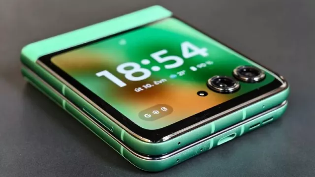 Motorola Razr 60