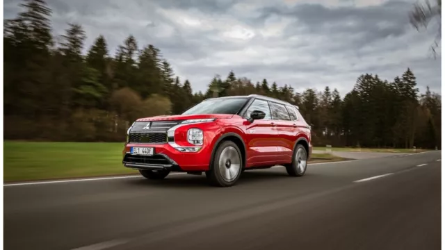 Vyzkoušeno: Mitsubishi Outlander - parťák na cesty