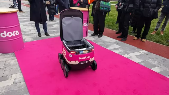 Autonomní doručování foodora