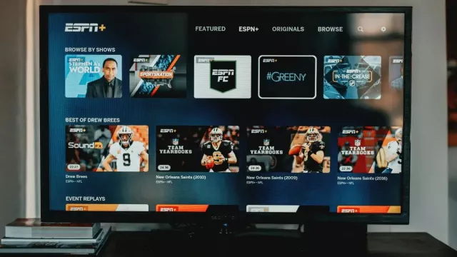 Televizor s televizními kanály