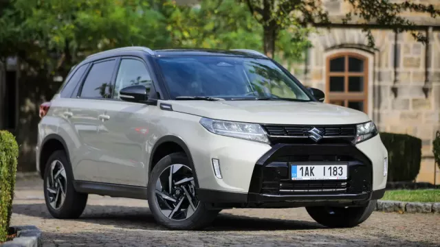 Vyzkoušeno: Suzuki Vitara 1.4 BoosterJet AT - klasika s automatem