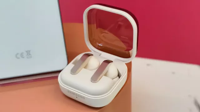 Samsung Galaxy Buds4 Pro