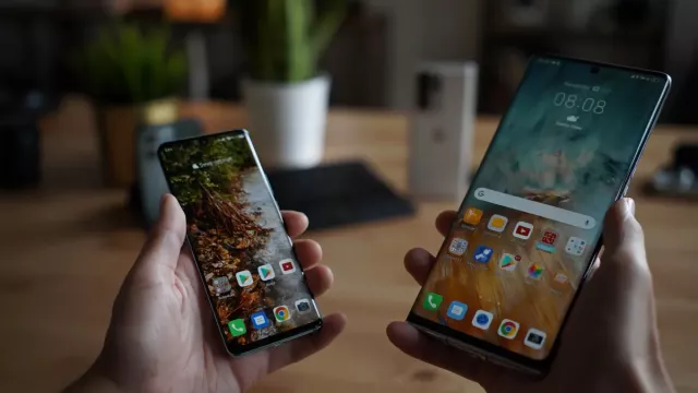 Malé a velké smartphony