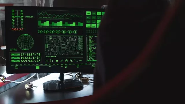 Bezpečnostní kód na displeji monitoru