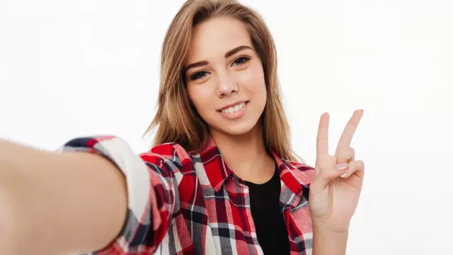 V-selfie