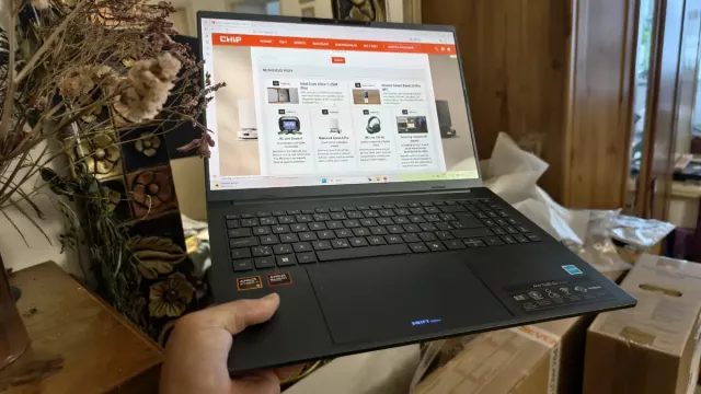Acer Swift Go 16 AI