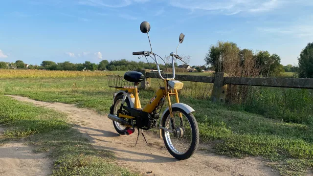 Kultovní moped Babetta v moderní době znovu ožil. Tentokrát má elektromotor a k jeho řízení nepotřebujete řidičský průkaz.