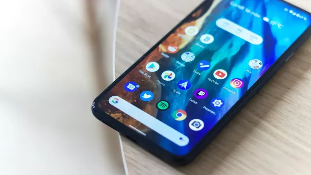 Domovská obrazovka smartphonu Google Pixel