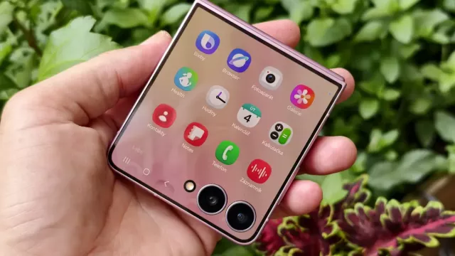 Samsung Galaxy Z Flip8