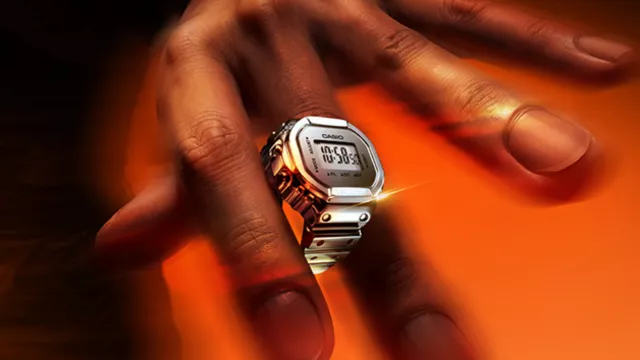 Casio udělalo chytrý prsten snů. Má displej a stojí jen 6 tisíc korun, ale není pro každého