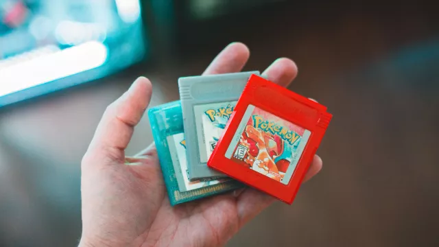 Ztracená Pokémon hra se po 20 letech našla na eBayi. Prodala se za čtvrt milionu korun